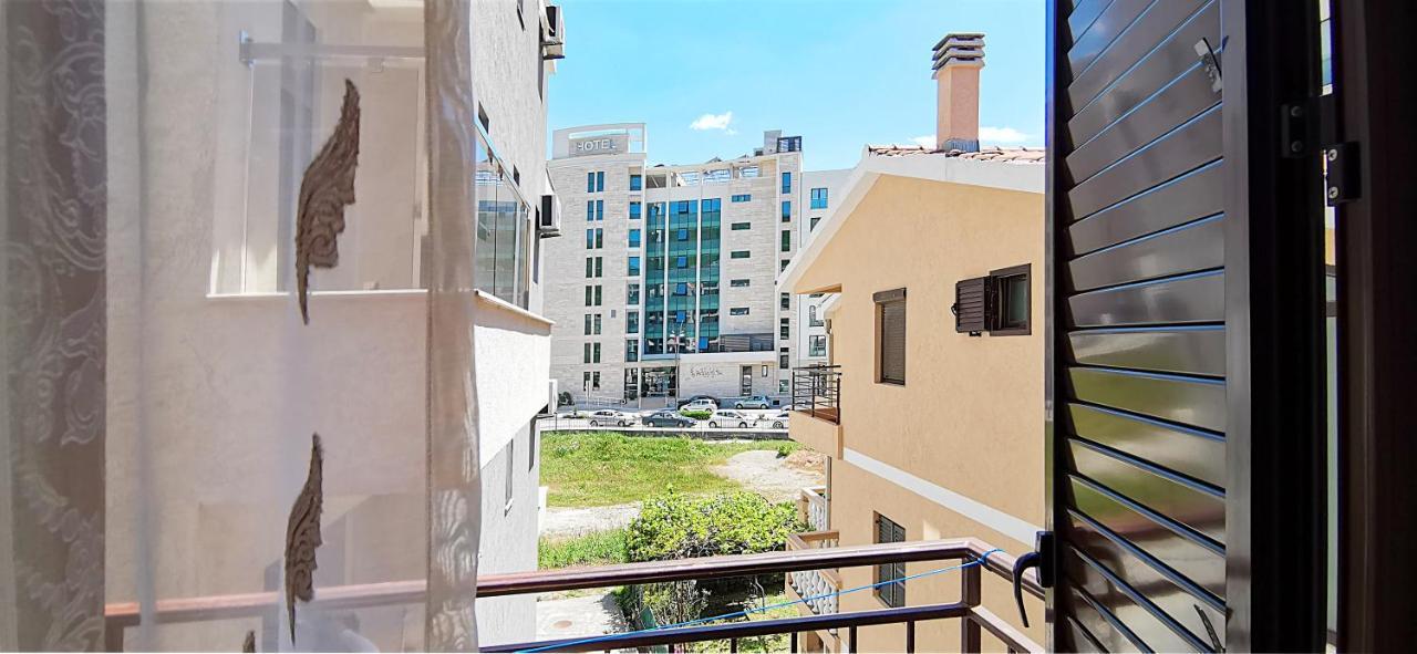 Apartments And Rooms Marija Budva Kültér fotó