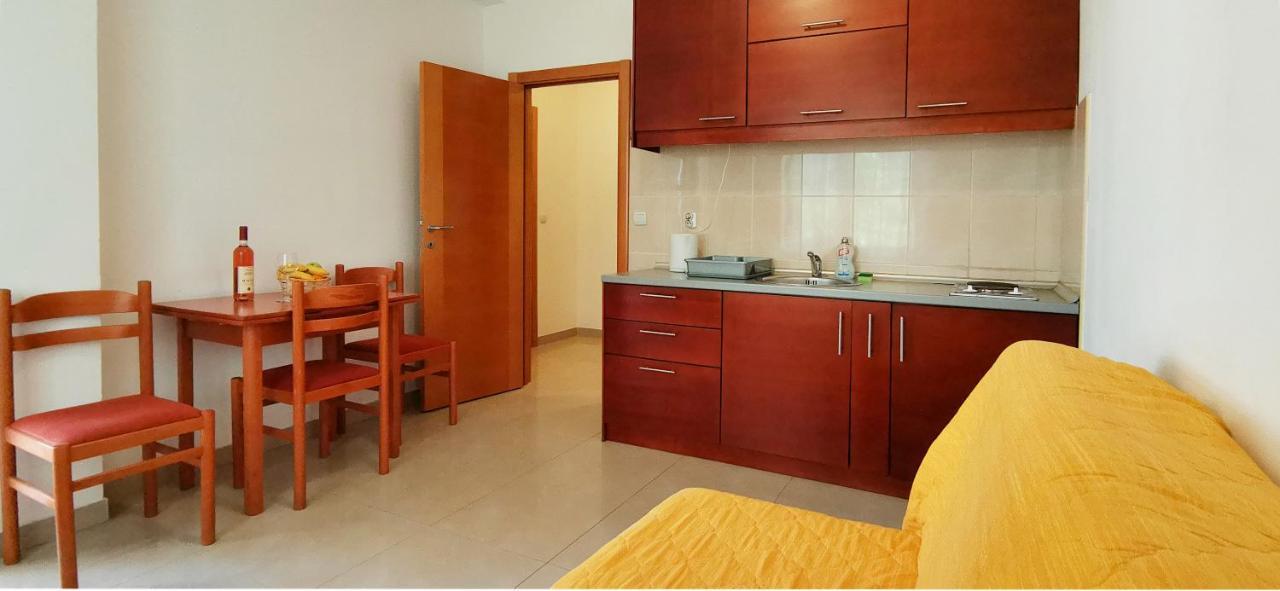 Apartments And Rooms Marija Budva Kültér fotó
