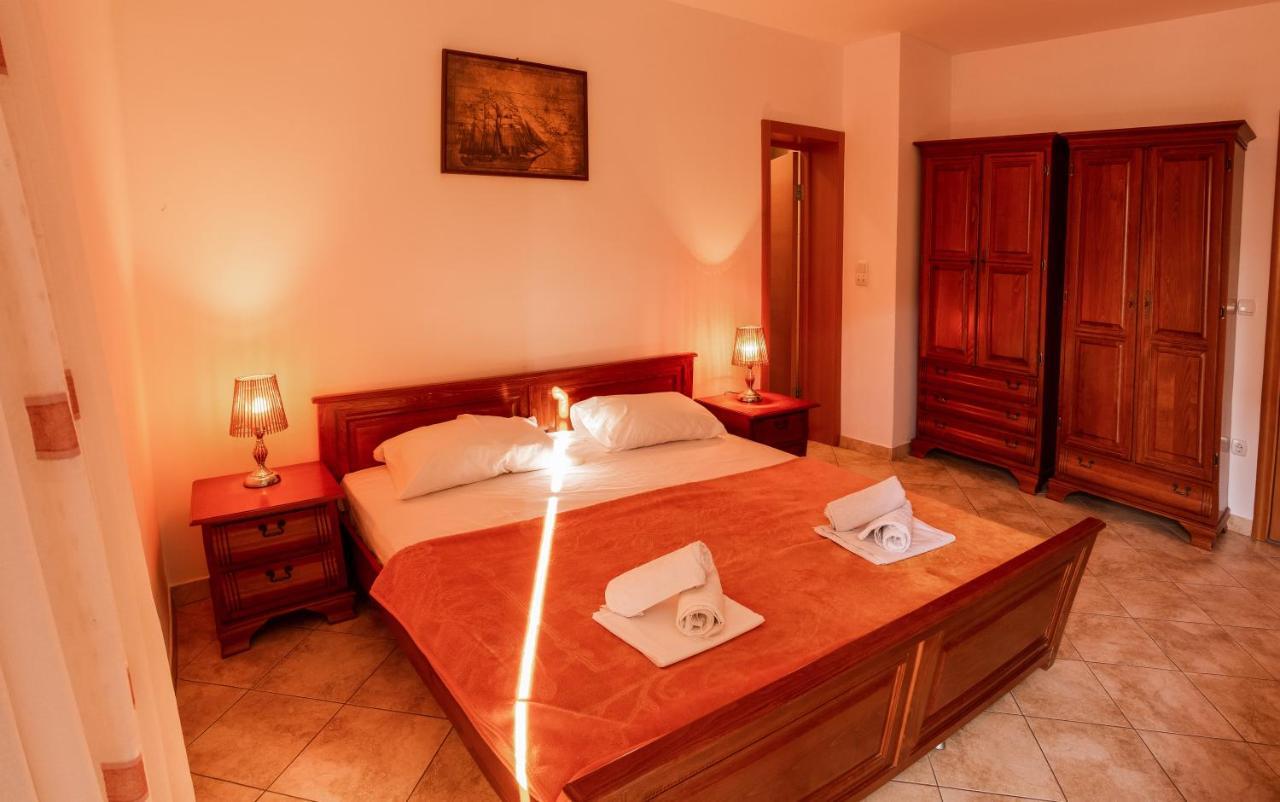 Apartments And Rooms Marija Budva Kültér fotó