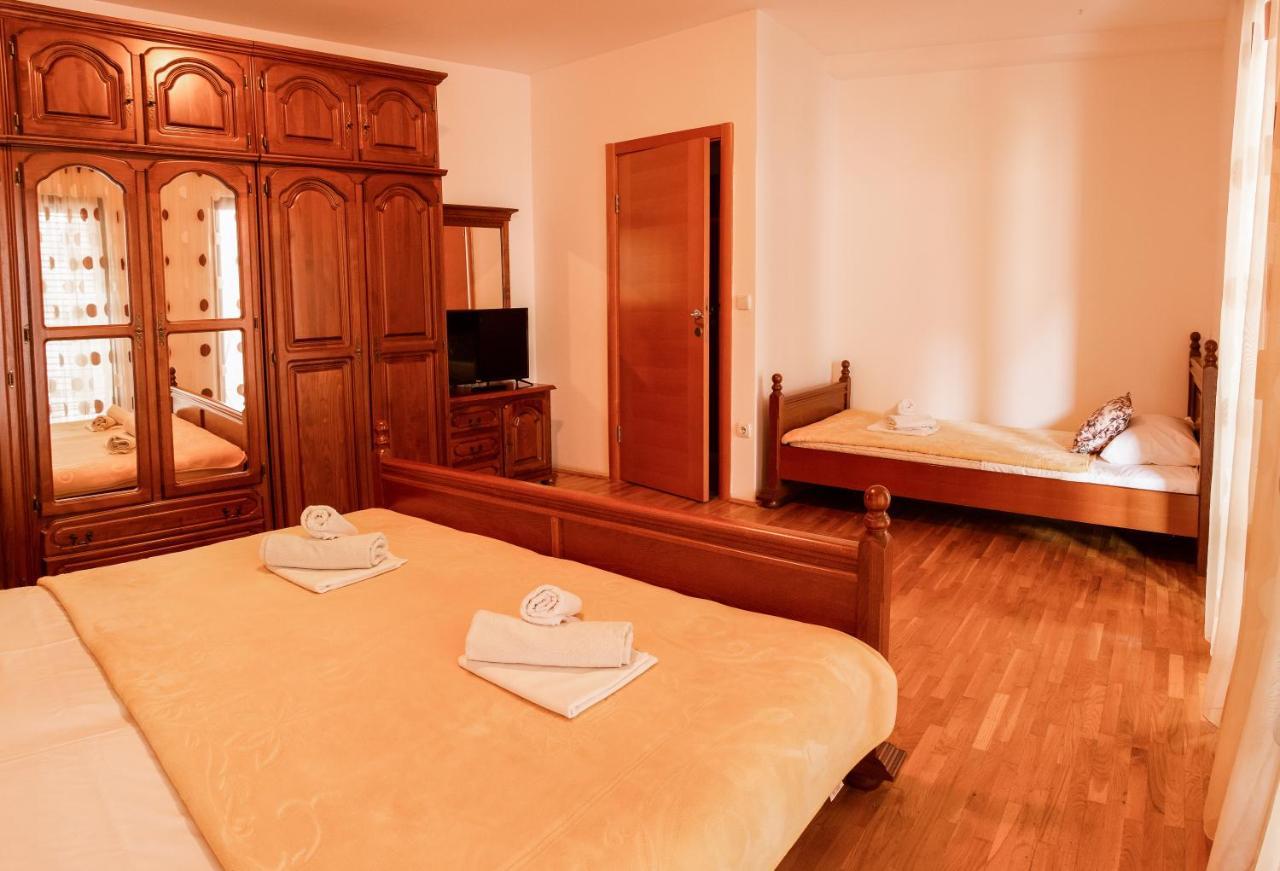 Apartments And Rooms Marija Budva Kültér fotó